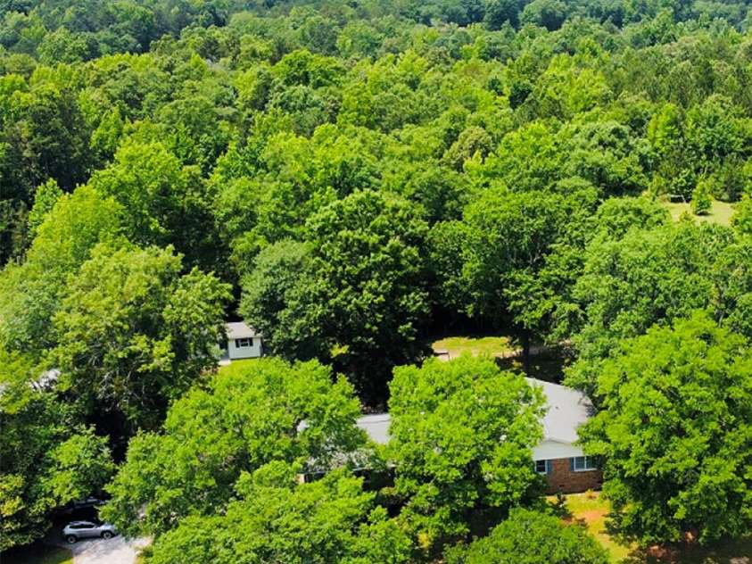 2618 Pineview Drive, Lancaster, SC 29720.  MLS# CAR4263845, YatesRealty ID 19900. Large, deep lot.