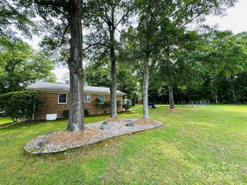 2618 Pineview Drive, Lancaster, SC 29720.  MLS# CAR4263845, YatesRealty ID 19900. Side view.