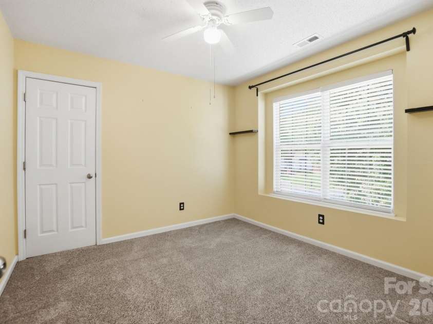 3947 Longwood Drive, Concord, NC 28027.  MLS# CAR4365279, YatesRealty ID 19901. 