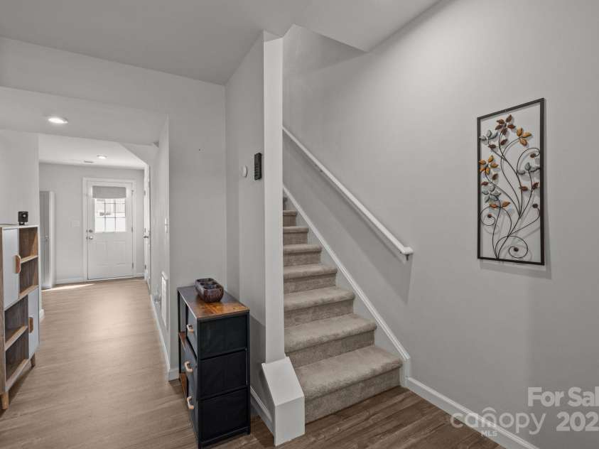 718 Dillon Way, Fort Mill, SC 29715.  MLS# CAR4264495, YatesRealty ID 19901. 