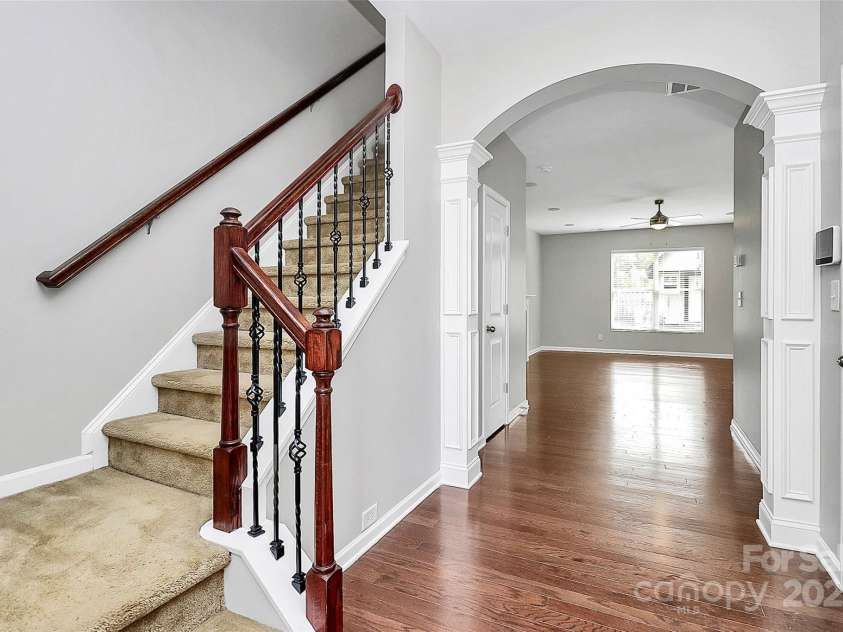 1314 San Gabriel Avenue, Charlotte, NC 28214.  MLS# CAR4270565, YatesRealty ID 19903. 