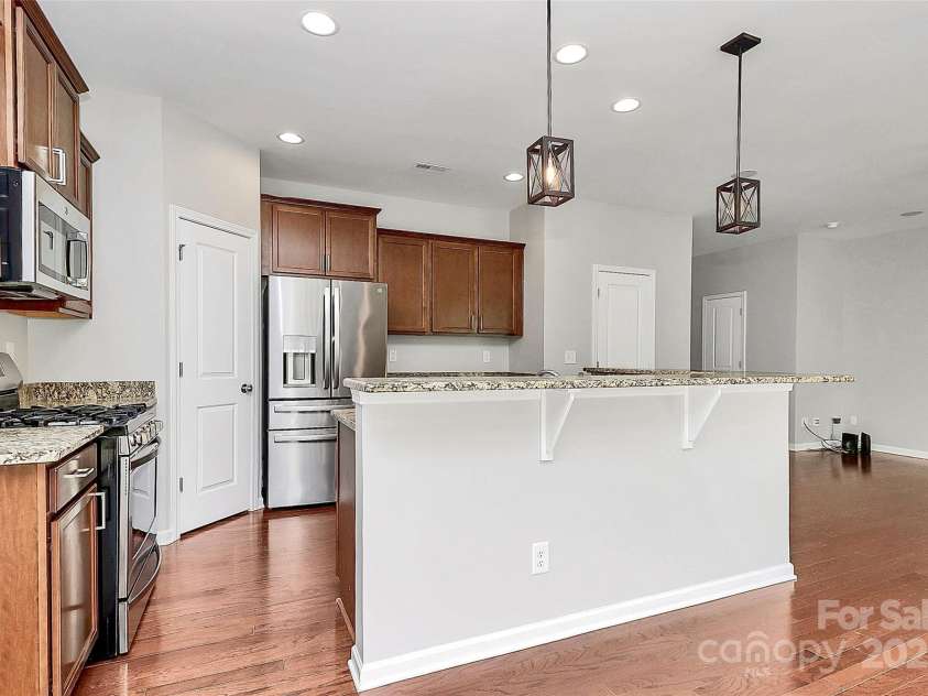 1314 San Gabriel Avenue, Charlotte, NC 28214.  MLS# CAR4270565, YatesRealty ID 19903. 