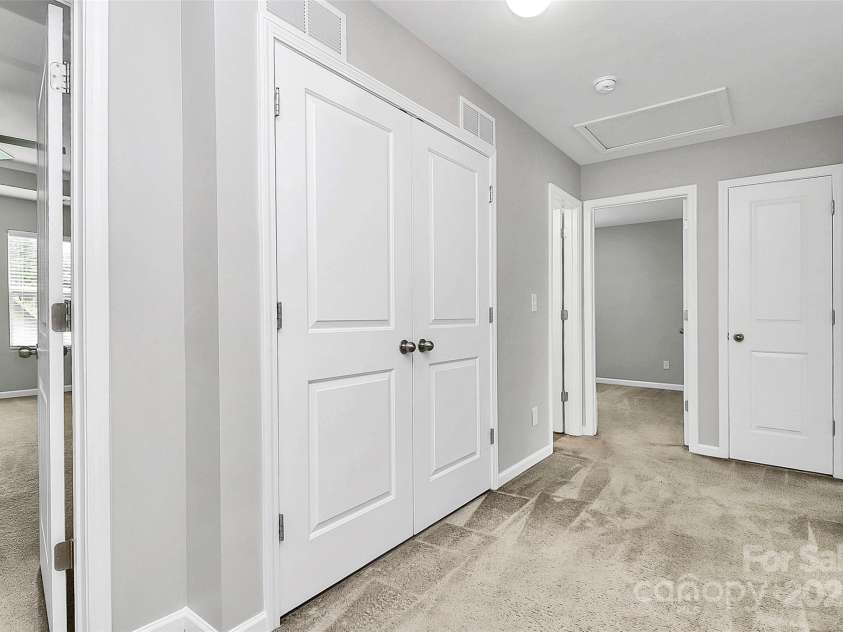 1314 San Gabriel Avenue, Charlotte, NC 28214.  MLS# CAR4270565, YatesRealty ID 19903. 