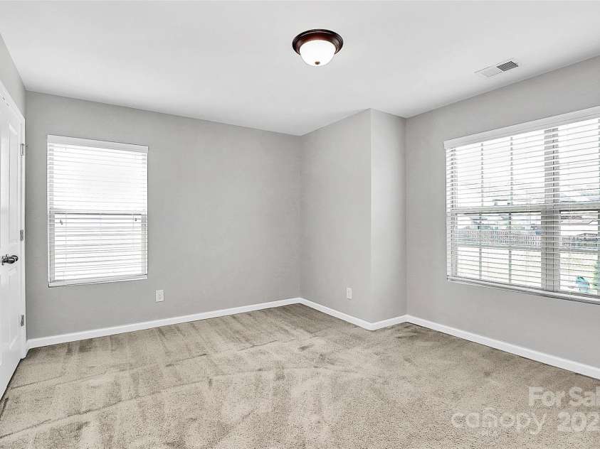 1314 San Gabriel Avenue, Charlotte, NC 28214.  MLS# CAR4270565, YatesRealty ID 19903. 