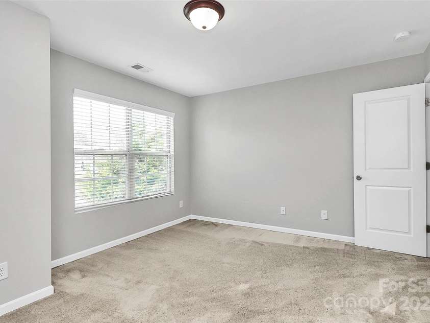 1314 San Gabriel Avenue, Charlotte, NC 28214.  MLS# CAR4270565, YatesRealty ID 19903. 