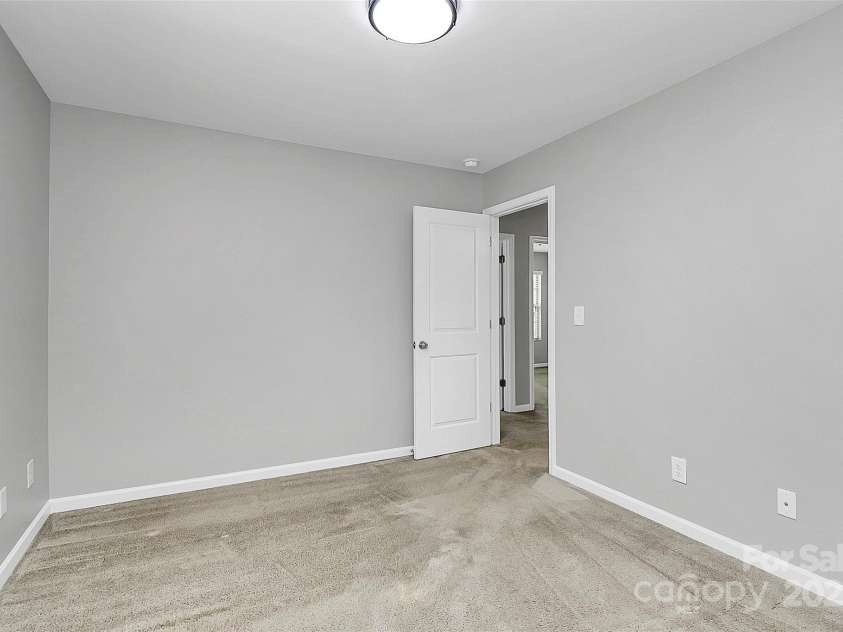 1314 San Gabriel Avenue, Charlotte, NC 28214.  MLS# CAR4270565, YatesRealty ID 19903. 