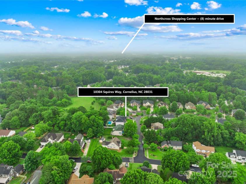 10304 Squires Way, Cornelius, NC 28031.  MLS# CAR4266002, YatesRealty ID 19904. 