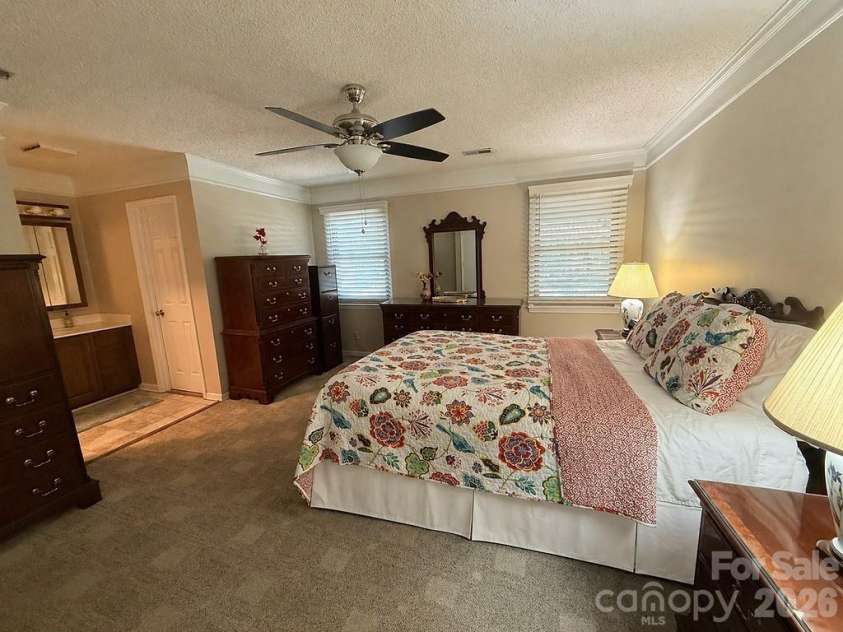 11718 Rimrock Canyon Drive, Charlotte, NC 28226.  MLS# CAR4375151, YatesRealty ID 19905. 