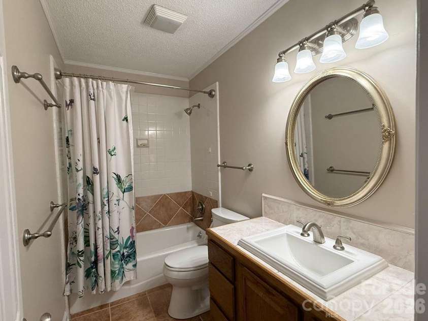 11718 Rimrock Canyon Drive, Charlotte, NC 28226.  MLS# CAR4375151, YatesRealty ID 19905. 