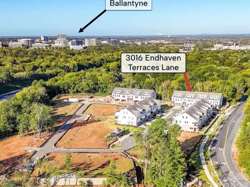 3016 Endhaven Terraces Lane, Charlotte, NC 28277.  MLS# CAR4179733, YatesRealty ID 19906. 