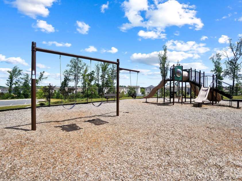 7139 Yardley Street, Gastonia, NC 28056.  MLS# CAR4377329, YatesRealty ID 19908. Additional playground
