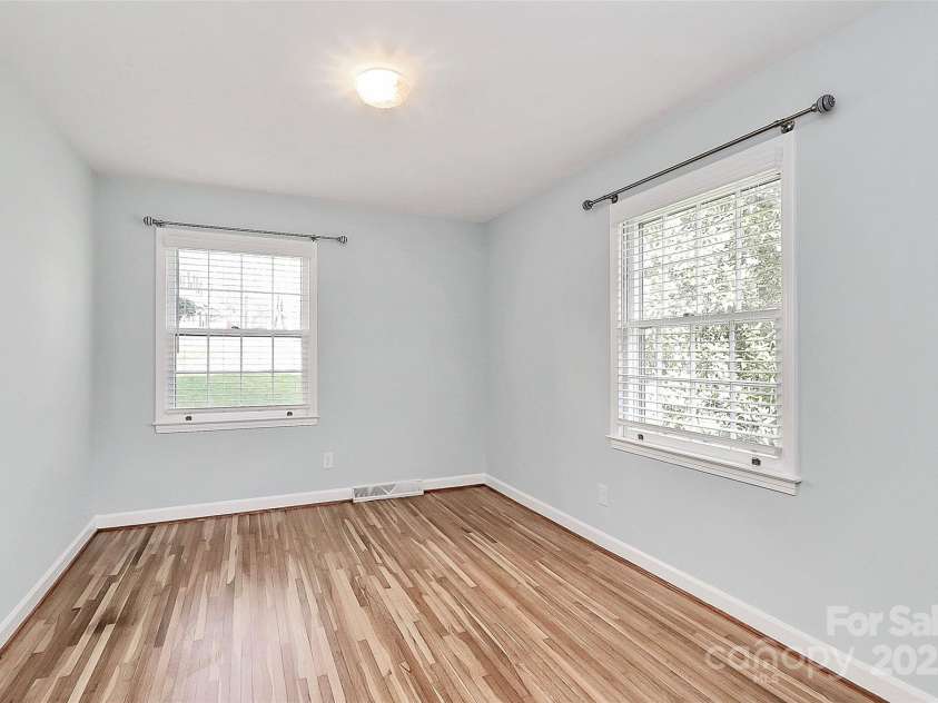 3828 Chandworth Road, Charlotte, NC 28210.  MLS# CAR4215813, YatesRealty ID 19909. Bedroom 2