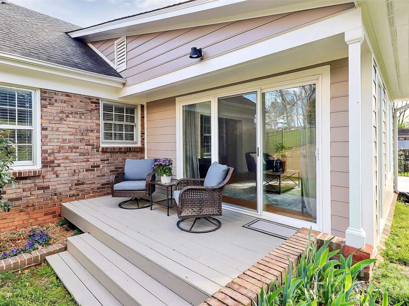 3828 Chandworth Road, Charlotte, NC 28210.  MLS# CAR4215813, YatesRealty ID 19909. Rear Deck 2