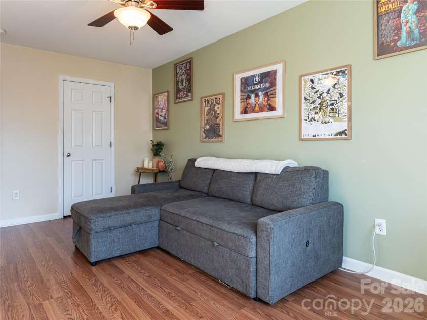 93 Sunny Meadows Boulevard, Arden, NC 28704.  MLS# CAR4343214, YatesRealty ID 19909. 
