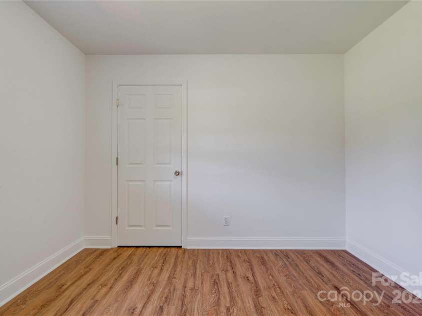 231 London Road, Lawndale, NC 28090.  MLS# CAR4267286, YatesRealty ID 1991. 