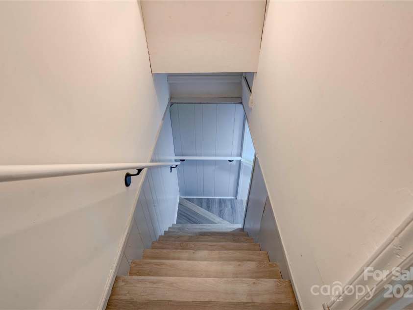 231 London Road, Lawndale, NC 28090.  MLS# CAR4267286, YatesRealty ID 1991. 