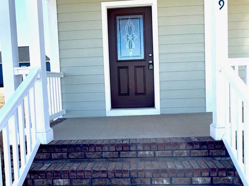 449 Cabarrus Avenue, Concord, NC 28027.  MLS# CAR4346597, YatesRealty ID 1991. 