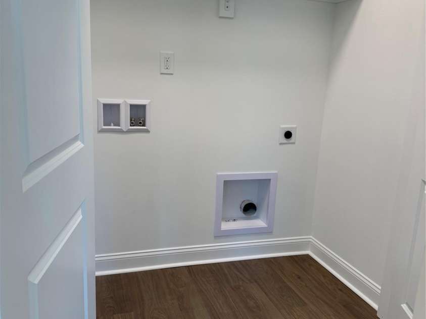 449 Cabarrus Avenue, Concord, NC 28027.  MLS# CAR4346597, YatesRealty ID 1991. Laundry