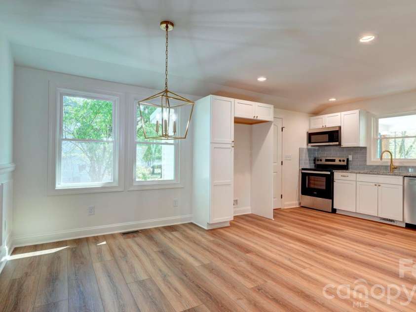 410 Patricia Avenue, Harrisburg, NC 28075.  MLS# CAR4368787, YatesRealty ID 19910. 