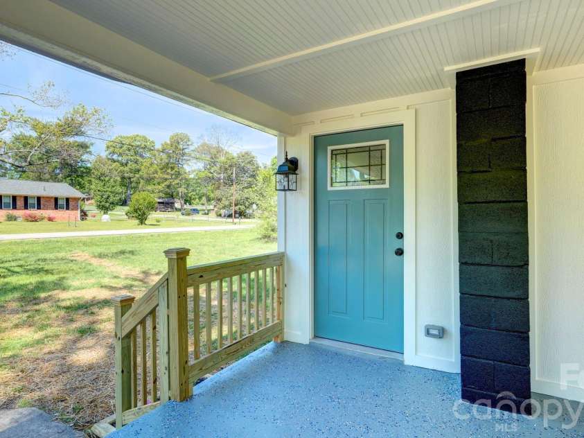 410 Patricia Avenue, Harrisburg, NC 28075.  MLS# CAR4368787, YatesRealty ID 19910. 