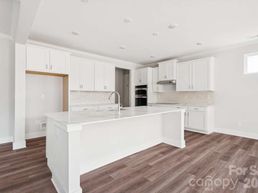 3524 Oasis Drive, Monroe, NC 28112.  MLS# CAR4342562, YatesRealty ID 19911. Rep kitchen