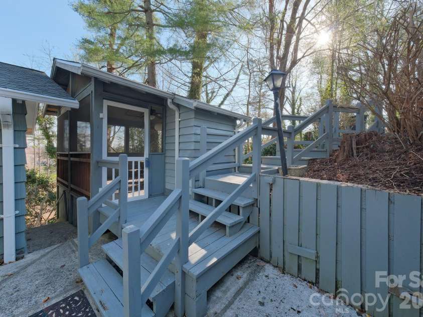 71 Norfolk Lane, Laurel Park, NC 28739.  MLS# CAR4345352, YatesRealty ID 19912. Gazebo