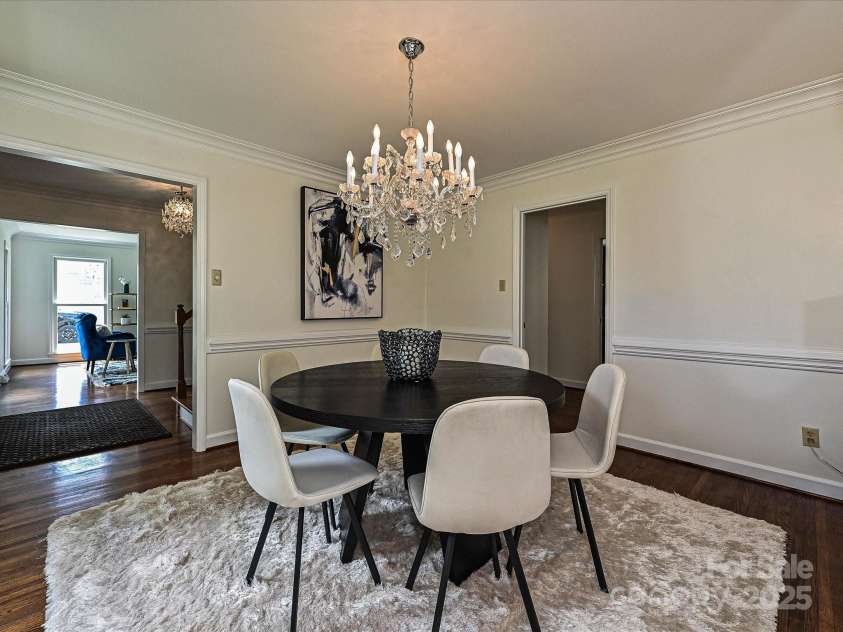 3600 Carmel Road, Charlotte, NC 28226.  MLS# CAR4223391, YatesRealty ID 19916. Dining Room
