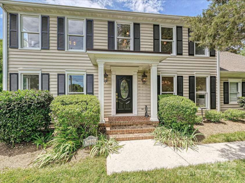 3600 Carmel Road, Charlotte, NC 28226.  MLS# CAR4223391, YatesRealty ID 19916. Front Porch Entrance