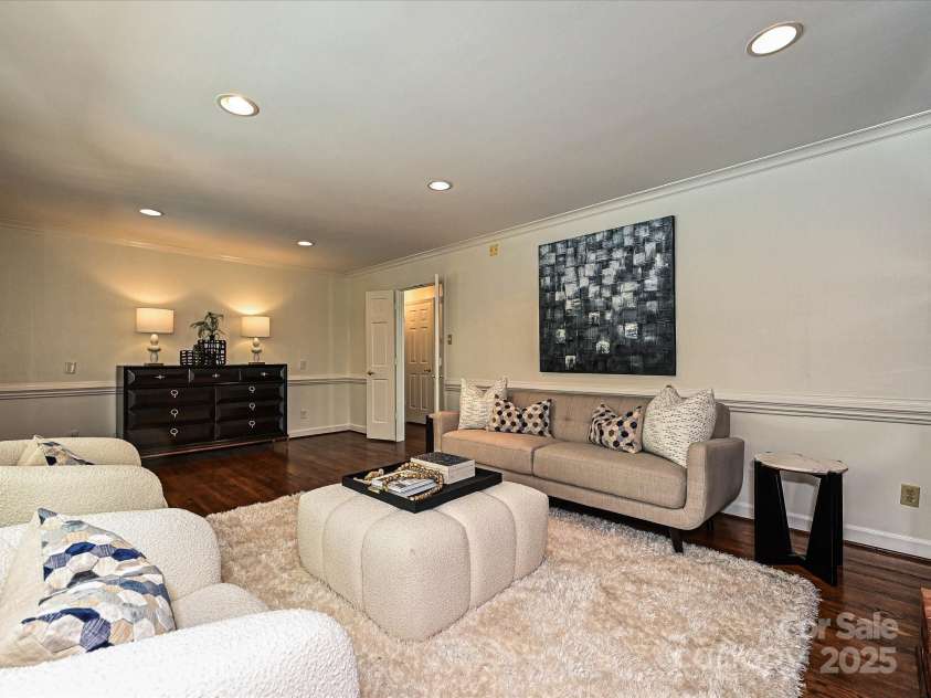3600 Carmel Road, Charlotte, NC 28226.  MLS# CAR4223391, YatesRealty ID 19916. Great Room