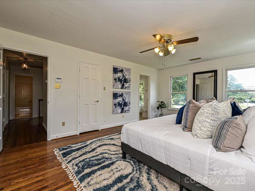 3600 Carmel Road, Charlotte, NC 28226.  MLS# CAR4223391, YatesRealty ID 19916. Primary Bedroom