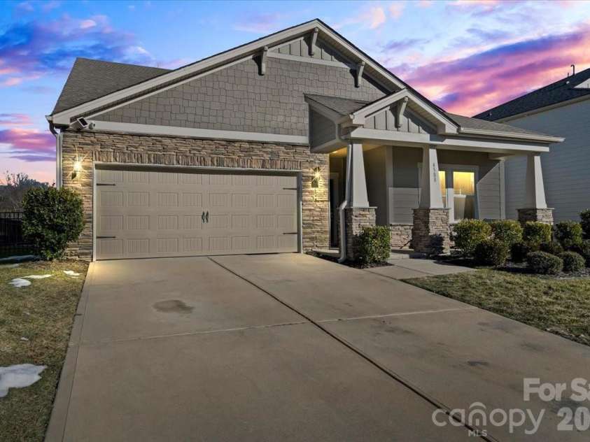 4508 Woodgreen Avenue, Kannapolis, NC 28081.  MLS# CAR4344669, YatesRealty ID 19917. 