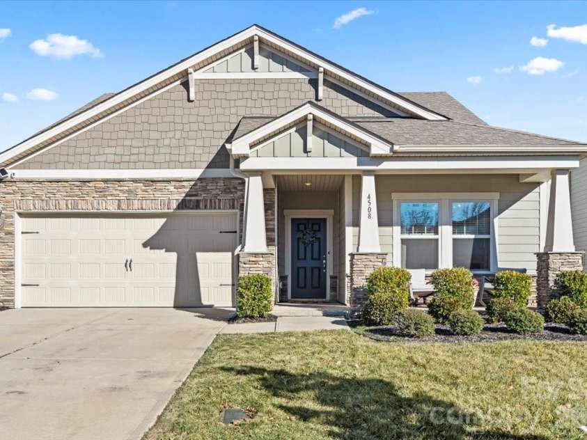 4508 Woodgreen Avenue, Kannapolis, NC 28081.  MLS# CAR4344669, YatesRealty ID 19917. 