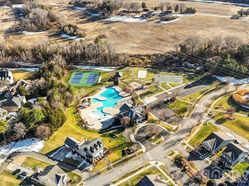 4508 Woodgreen Avenue, Kannapolis, NC 28081.  MLS# CAR4344669, YatesRealty ID 19917. 