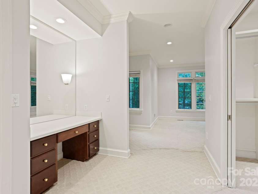 132 Berry Creek Drive, Flat Rock, NC 28731.  MLS# CAR4271420, YatesRealty ID 19919. 