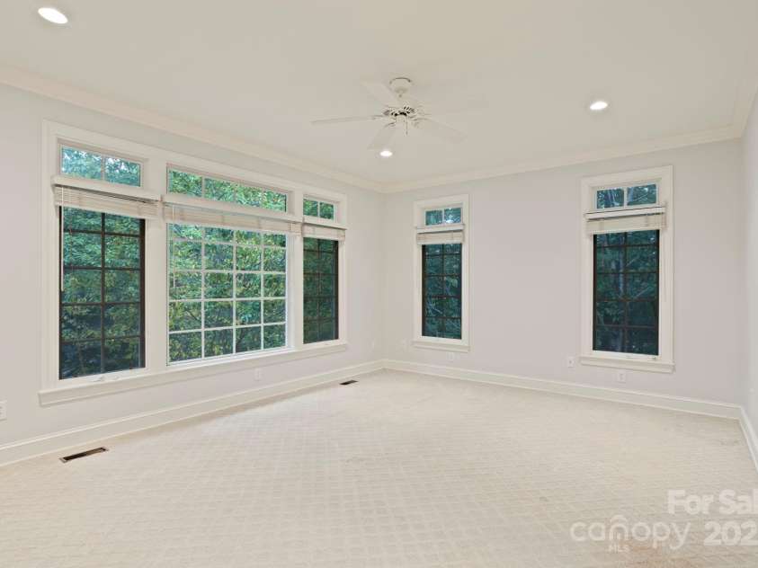 132 Berry Creek Drive, Flat Rock, NC 28731.  MLS# CAR4271420, YatesRealty ID 19919. 