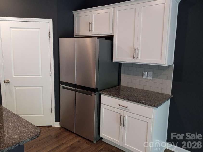 5108 Briscoe Drive, Charlotte, NC 28214.  MLS# CAR4416752, YatesRealty ID 19919. 