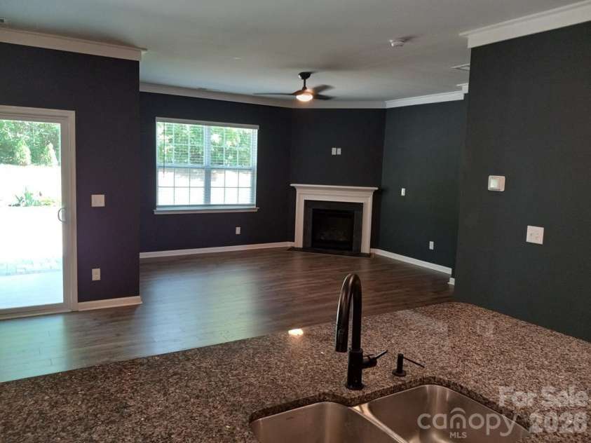 5108 Briscoe Drive, Charlotte, NC 28214.  MLS# CAR4416752, YatesRealty ID 19919. 