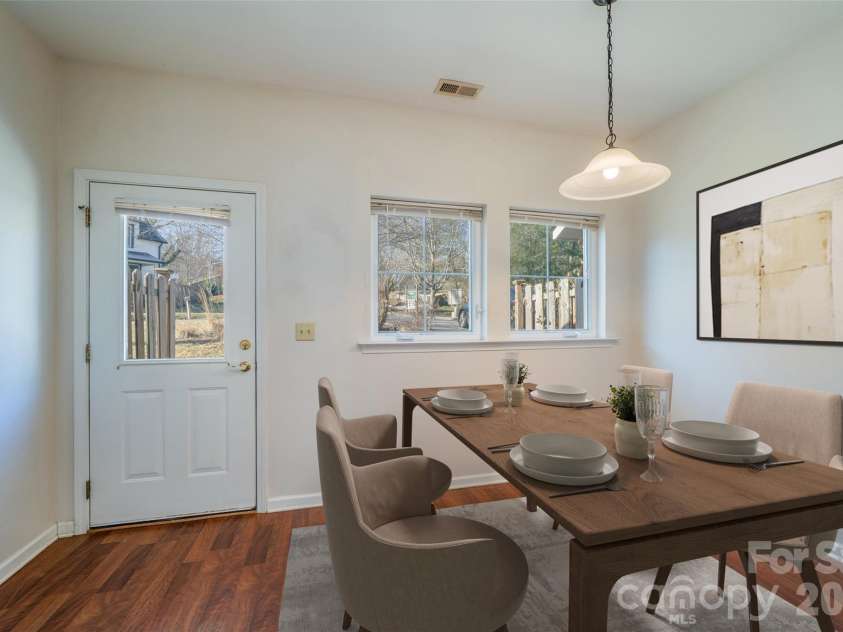 3 Penley Avenue, Asheville, NC 28804.  MLS# CAR4344706, YatesRealty ID 19920. Dining AreaVirtually staged