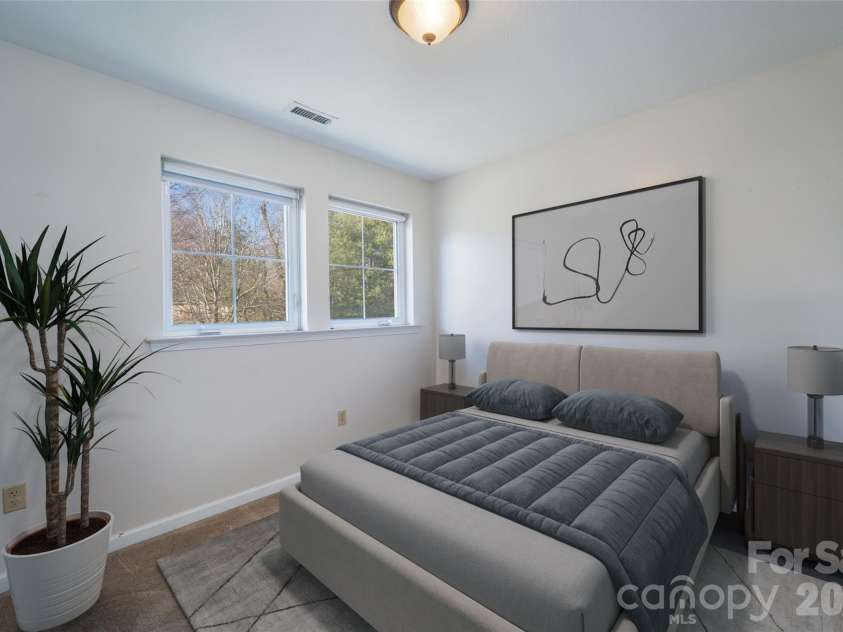 3 Penley Avenue, Asheville, NC 28804.  MLS# CAR4344706, YatesRealty ID 19920. Primary BedroomVirtually staged