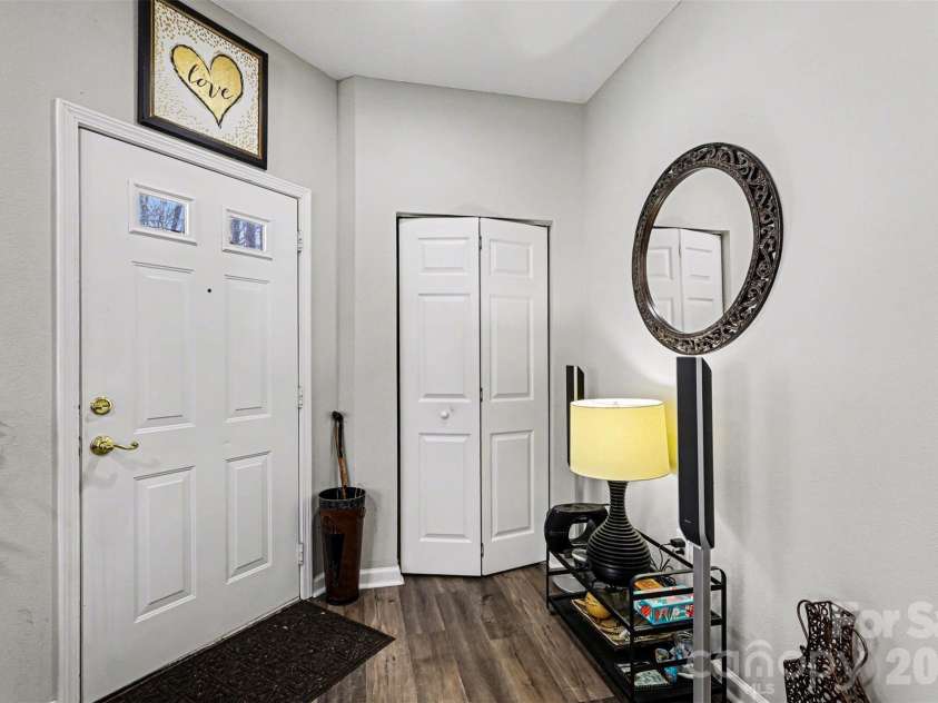 8057 Sultana Circle, Charlotte, NC 28227.  MLS# CAR4344775, YatesRealty ID 19921. 
