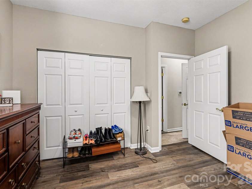 8057 Sultana Circle, Charlotte, NC 28227.  MLS# CAR4344775, YatesRealty ID 19921. 