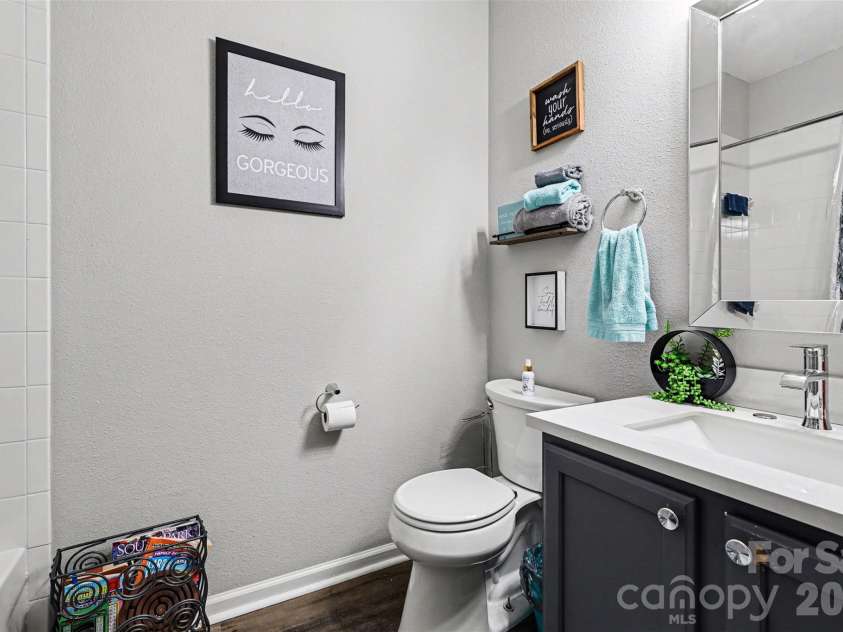 8057 Sultana Circle, Charlotte, NC 28227.  MLS# CAR4344775, YatesRealty ID 19921. 
