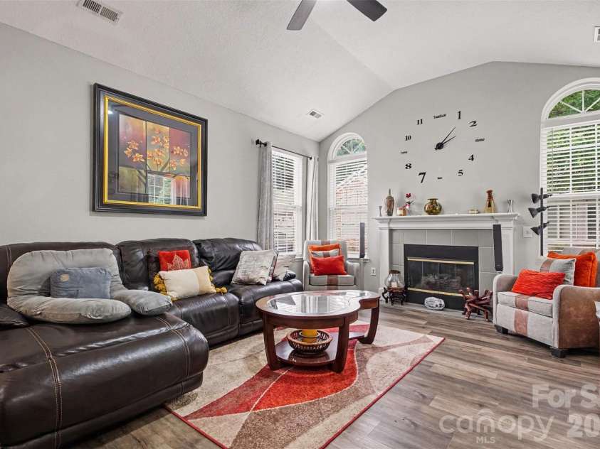 8057 Sultana Circle, Charlotte, NC 28227.  MLS# CAR4418634, YatesRealty ID 19921. 