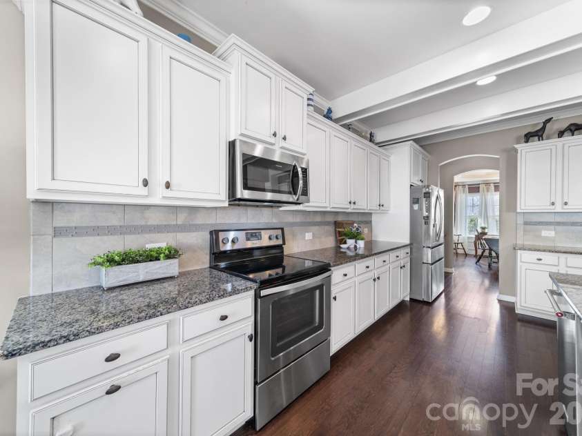 15224 Kissimmee Lane, Mint Hill, NC 28227.  MLS# CAR4347195, YatesRealty ID 19922. 