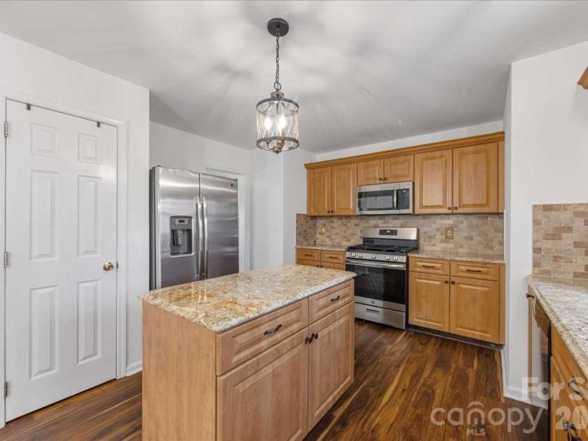 14242 Carolina Forest Court, Charlotte, NC 28273.  MLS# CAR4348944, YatesRealty ID 19923. 