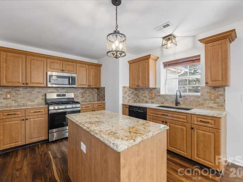 14242 Carolina Forest Court, Charlotte, NC 28273.  MLS# CAR4348944, YatesRealty ID 19923. 