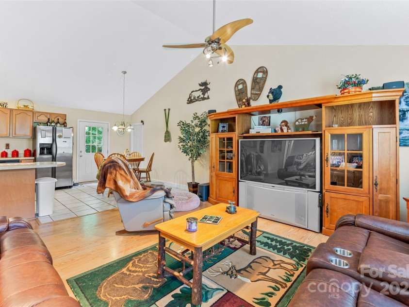 410 Lewis Drive, Rutherfordton, NC 28139.  MLS# CAR4267382, YatesRealty ID 19927. 