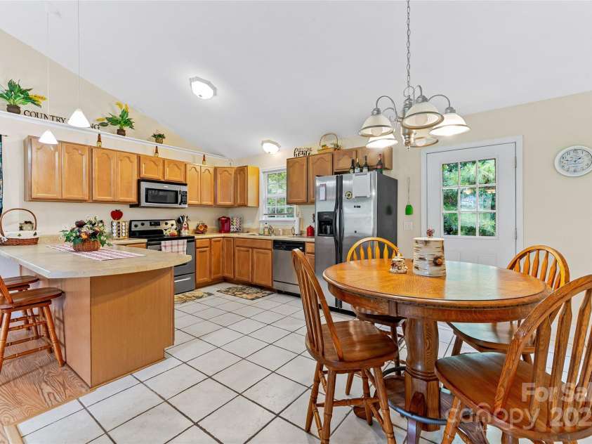 410 Lewis Drive, Rutherfordton, NC 28139.  MLS# CAR4267382, YatesRealty ID 19927. 