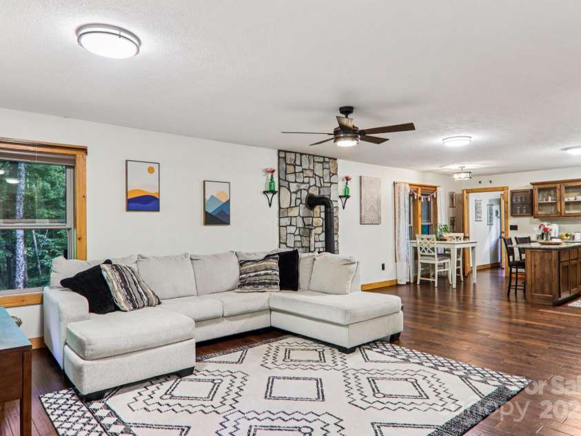 2171 Black Rock Road, Cherokee, NC 28719.  MLS# CAR4270256, YatesRealty ID 19928. Living room from front door