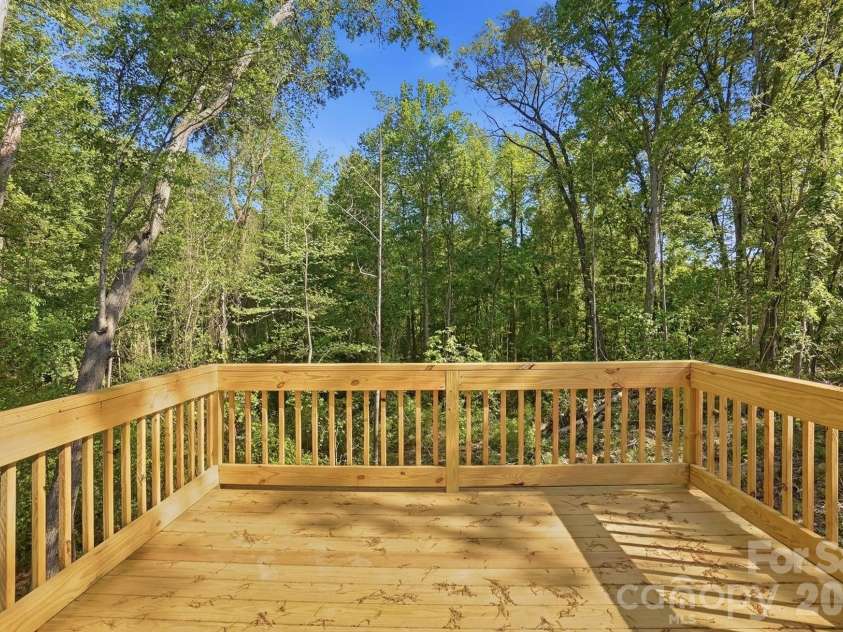 1740 Moss Court, Gastonia, NC 28054.  MLS# CAR4368111, YatesRealty ID 19930. Large Private Deck